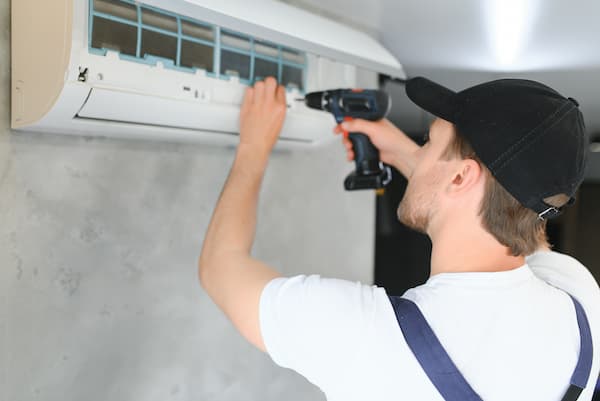 Air conditioner installation and repair